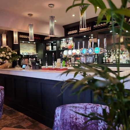 The Lion Hotel Brewood Exterior photo